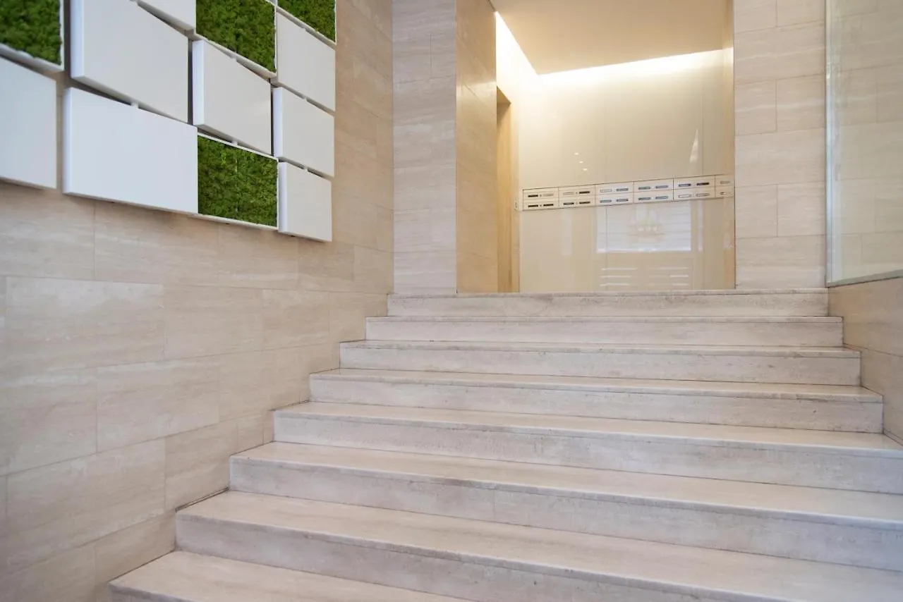 St.Ambrogio 2Bd New Apartment Milan Italie